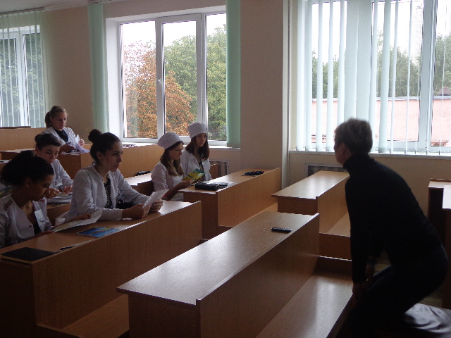Інформаційно-просвітницькі зустрічі для студентів медичних закладів Вінниччини   