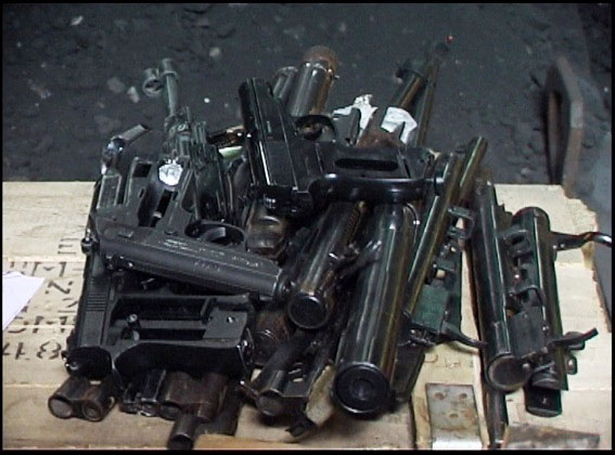 Міліція знищила близько 200 одиниць вилученої з незаконного обігу зброї