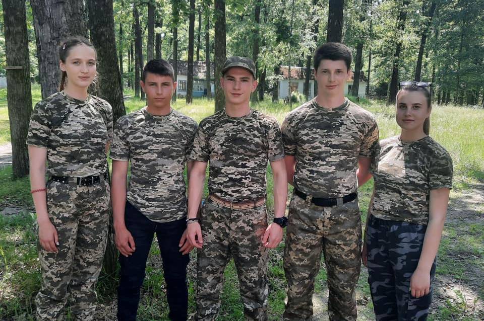 Пейнтбол, “Мозковий штурм” та військовий майстер-клас: для вінничан організували військово-спортивний табір  

