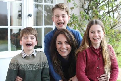 У Кейт Міддлтон, принцеси Вельської, діагностували рак: подробиці