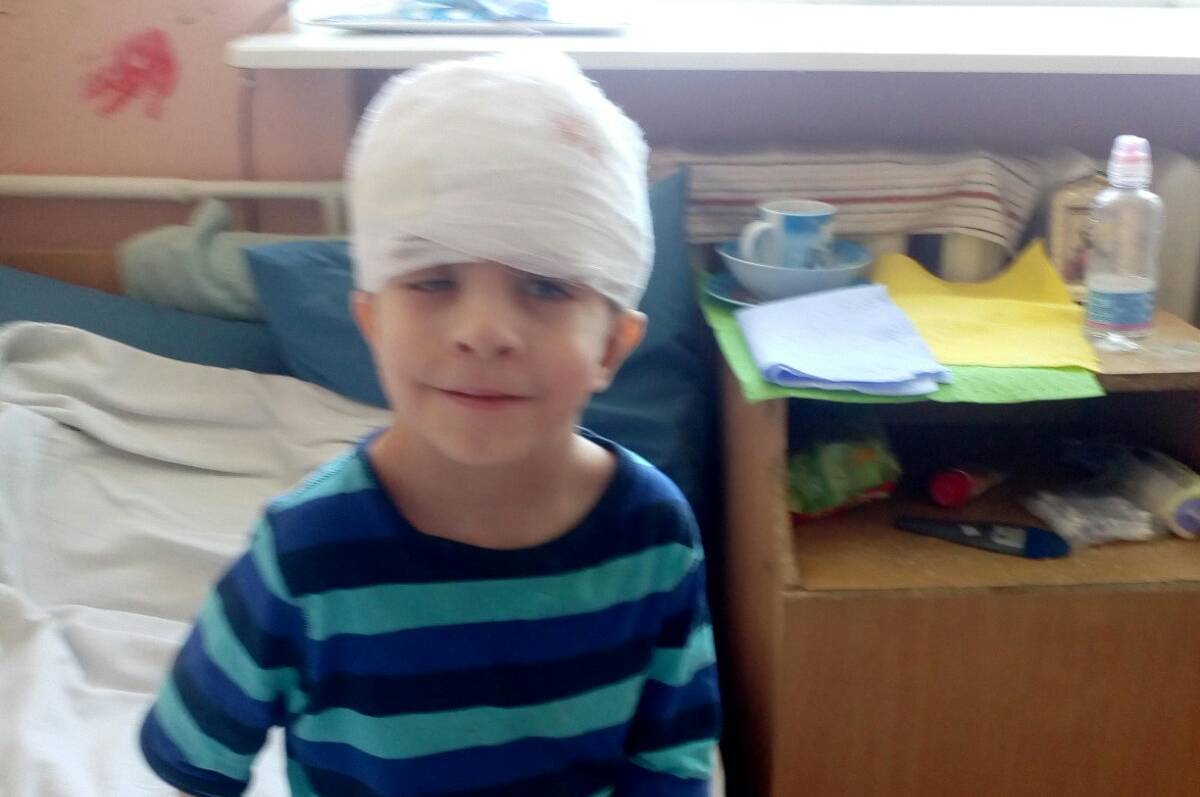 Допоможіть врятувати життя дитині: 7-річному Єгору Карпову потрібна термінова операція